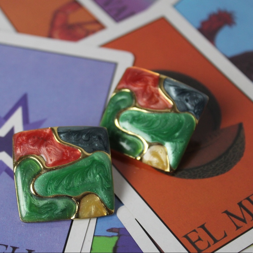 VTG 80s square enamel gold Earrings